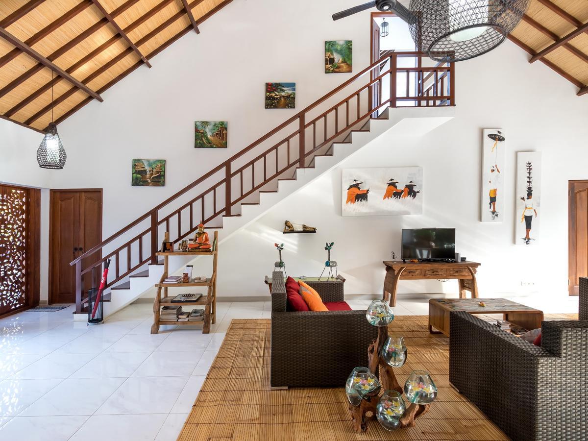 Villa Candi Kecil Tujuh Ubud Esterno foto