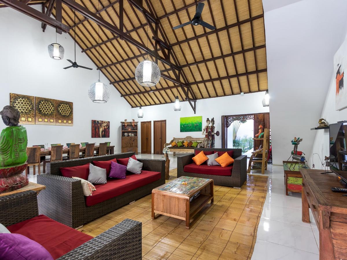 Villa Candi Kecil Tujuh Ubud Esterno foto